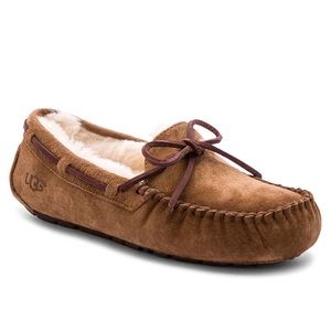 UGG Dakota Slipper